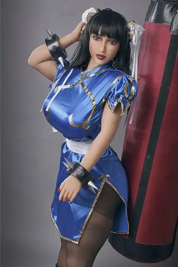 アイアンテックドール ファンタジーBBW巨乳セックスドール 春麗にインスパイアされた158cm レビュー