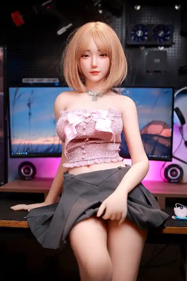 DIMU DOLL レスリー 166cm 金髪日本人セックスドール シリコンヘッド付き レビュー