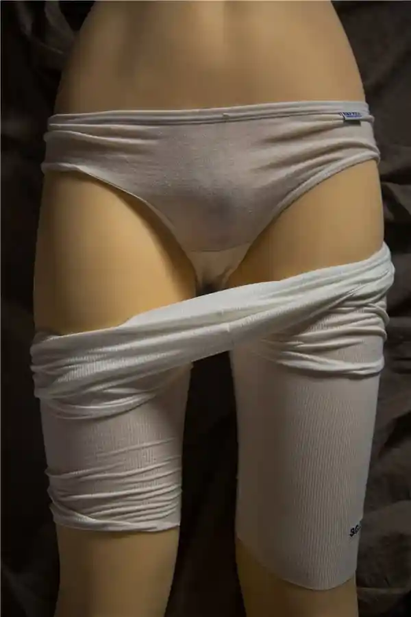 究極の70cmセックスドールの脚と胴体の組み合わせ