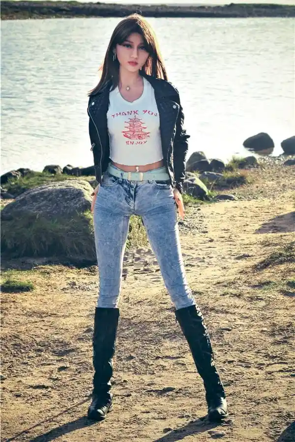 アイアンテック・ドール・トレーシーのレビュー：驚異の165cm等身大リアルセックスドール