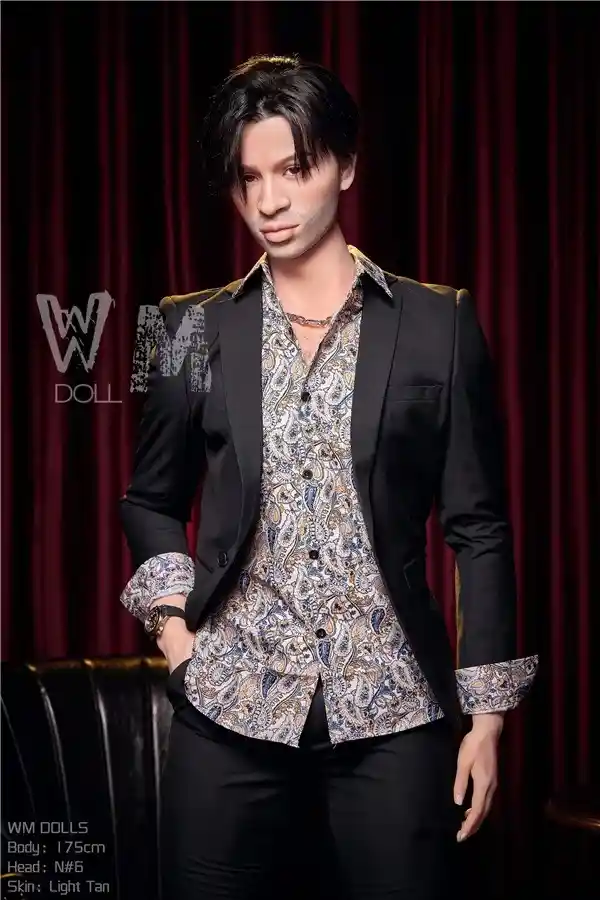 WM Dollsは、印象的な175cmの筋肉セックスドール、アンドリューを発表しました。無料の2つ目のヘッドが付属しています。