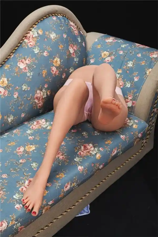 アイアンテックドール アントニア 106cm リアル脚 トルソー セックスドールのレビュー