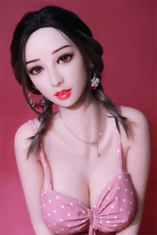 リフラノ・ドール - 最もリアルなアジアン・セックス・ドール、アシュリー（163cm）
