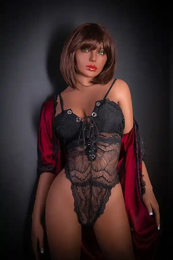 Aibei Doll エメリー 165cm 2021 リアルな成熟した大人のセックスドール（無料の第2ヘッド付き）