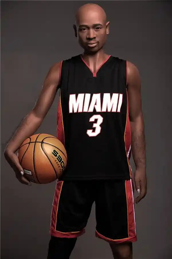 アイアンテック・ドールのリアルなフルサイズアフリカ人男性セックスドール「ジョセフ」身長175cm 5フィート9インチ