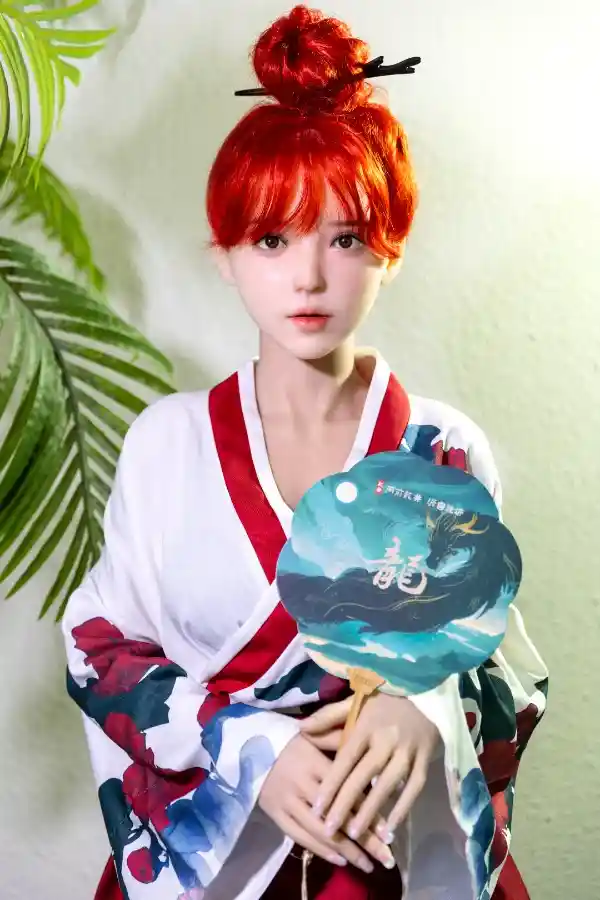 Qita Doll Feng 166cmレビュー：可愛さを再定義する見事な赤毛美女