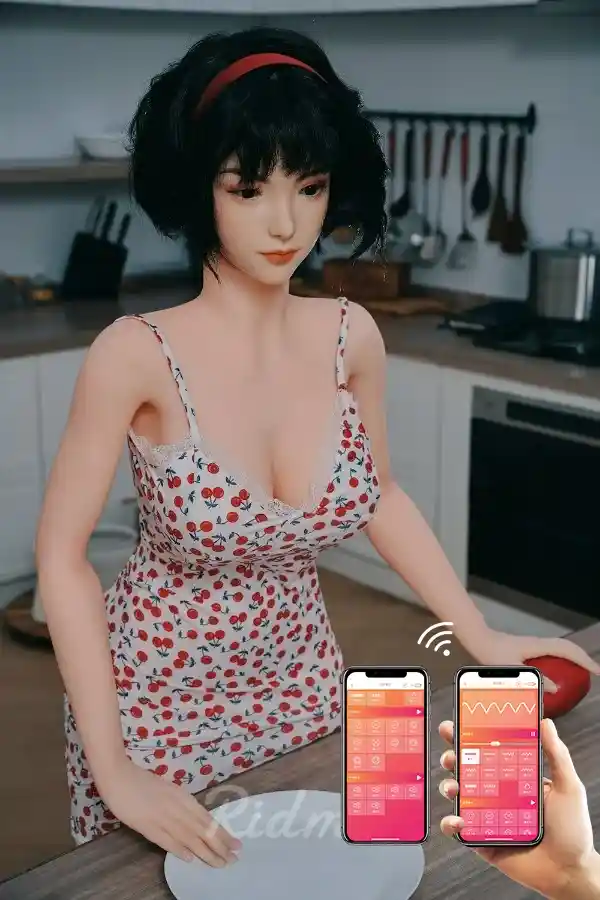 Ridmii Doll ショートヘア リバティ 163cm セックスドール レビュー（無料の第2ヘッド付き）