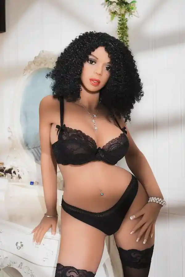 AF Doll Alia 160cm：リアルな巨尻ラテン系セックスドール体験の徹底レビュー