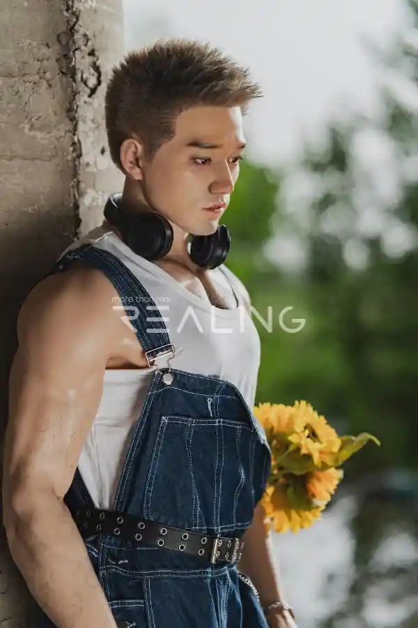 リアリング・ドール ゼーン 180cm：新型ハンサムなシリコン製マッスル男性セックスドールの徹底レビュー