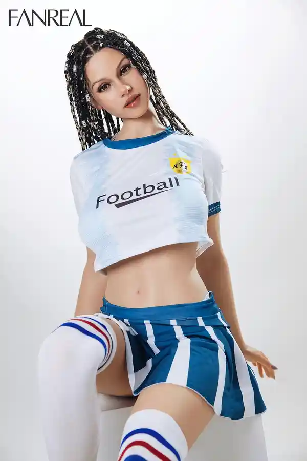 Fanreal Doll Vanessa：可動顎と口腔構造を備えた168cmの超リアルなシリコン製黒人セックスドールの総合レビュー