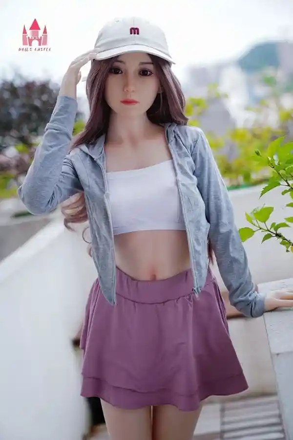 ドールズキャッスル アメリア 156cm スモールバスト セックスドール レビュー：純粋でリアルな体験